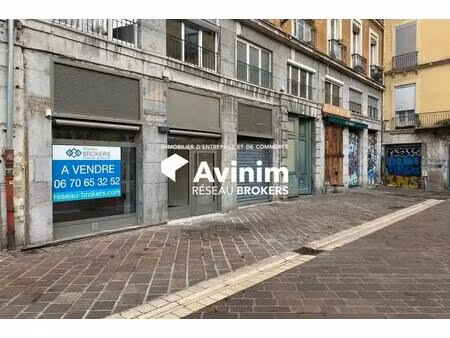 vente commerce grenoble 38000 330m²