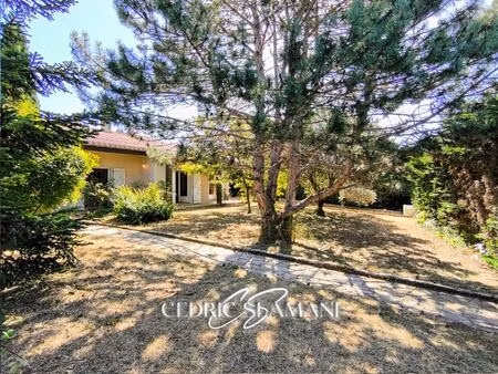 exclusivitee maison 170 m2  4 chambres  1 cuisine  1 double sejour  1 buandrie  2 wc  1 ga