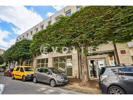 vente bureaux 682 m²