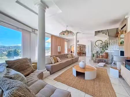 maison de luxe de 234 m2 en vente espaly-saint-marcel  auvergne-rhône-alpes