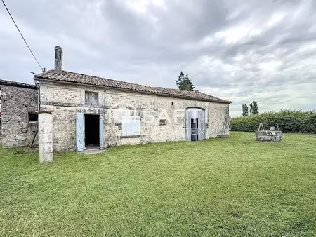vente ferme 2 pièces 75 m² à rougnac (16320)  46 000 €