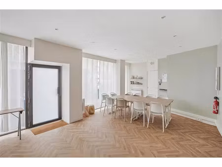 location bureau neuilly sur seine 99 m²