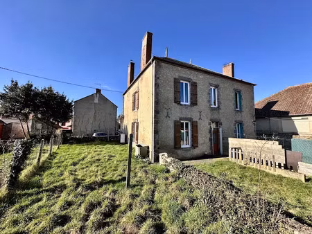 vente maison 5 pièces 95 m² à treignat (03380)  55 000 €