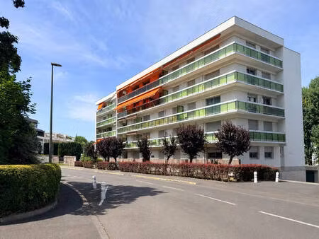 146 m² à chamalières - garage  2 parkings et balcon filant