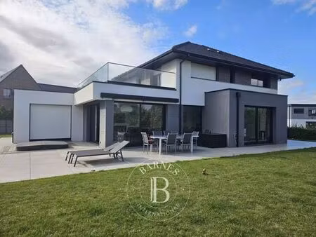 villa de 6 pièces de luxe en vente mérignies  hauts-de-france
