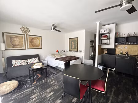 location appartement 1 pièce 33m² amelie les bains palalda 66110