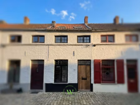 huis te huur in brugge met 2 slaapkamers