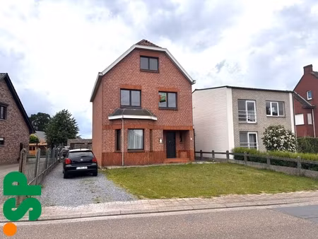 huis te huur in geel met 3 slaapkamers