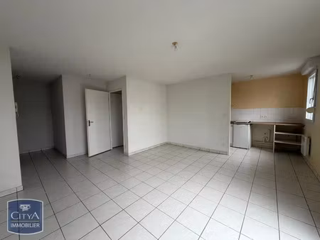 appartement à louer 2 pièces 48.91 m² - cusset (03) - 510€