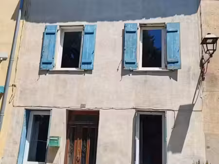 maison de village en r+1 95m2 hab t4 + garage/atelier (proche narbonne 11100)