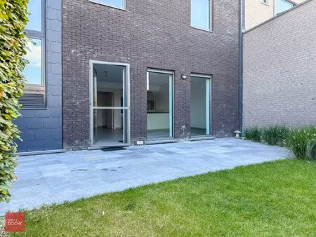 appartement te huur in kruishoutem met 2 slaapkamers