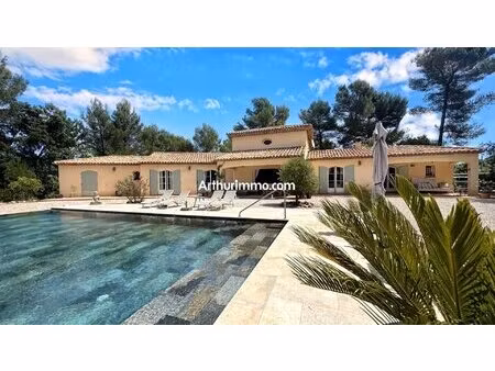 flayosc - belle villa d’architecte 225 m² - 4 chambres - avec piscine à débordement sur...