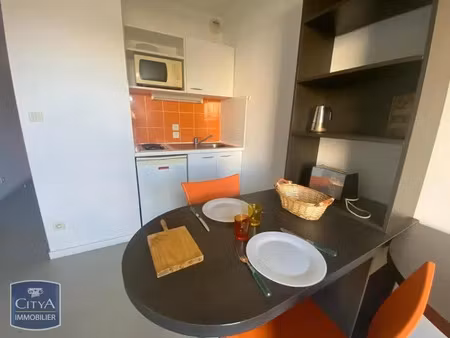 appartement à louer 1 pièce 19 m² - nîmes (30) - 432€