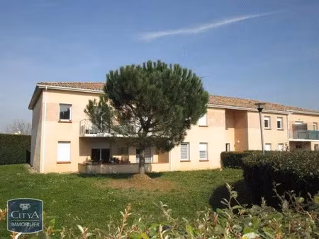 appartement à louer 2 pièces 47.36 m² - castelsarrasin (82) - 515€