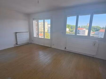 location appartement 3 pièces 69m² decines charpieu 69150