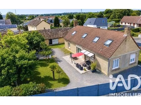 maison à teloché (72220)