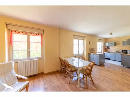 vente maison 8 pièces 140 m² à puy-l'evêque (46700)  185 000 €