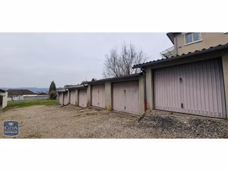 parking à louer 12 m² - brive-la-gaillarde (19) - 62€