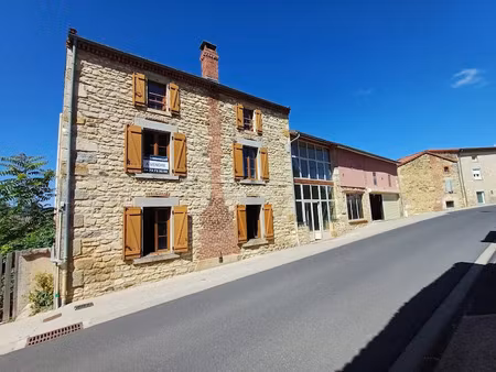 vente maison 5 pièces 128 m² à montmorin (63160)  169 700 €