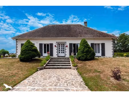 vente maison 6 pièces 150 m² à abjat-sur-bandiat (24300)  192 240 €