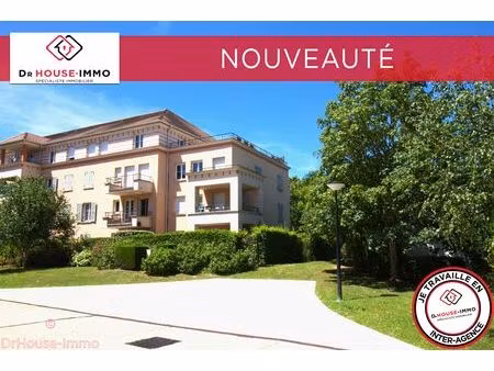 à vendre - elancourt- magnifique appartement t4 de 73 m2 au dernier étage avec une vaste t