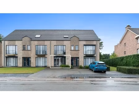 energiezuinig gelijkvloers appartement met 2 slaapkamers en garage te houthalen-helchteren