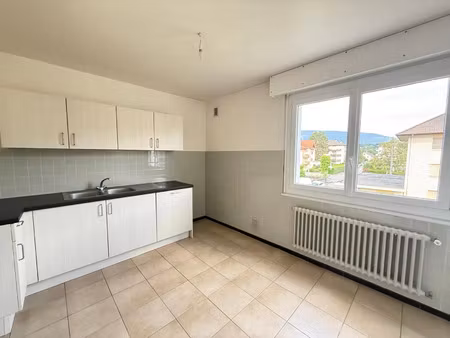 location appartement 3 pièces 73 m² à reignier-ésery (74930)