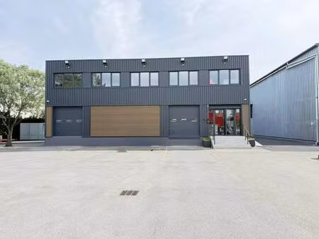 vente entrepôt chelles 77500 2080m²