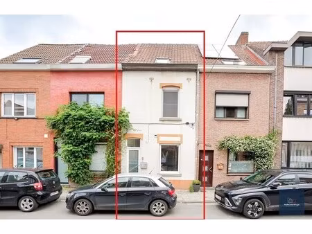 gunstig gelegen woning in rij met zonnige stadstuin