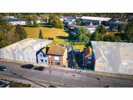 te renoveren woning met 2 slpks nabij centrum maldegem
