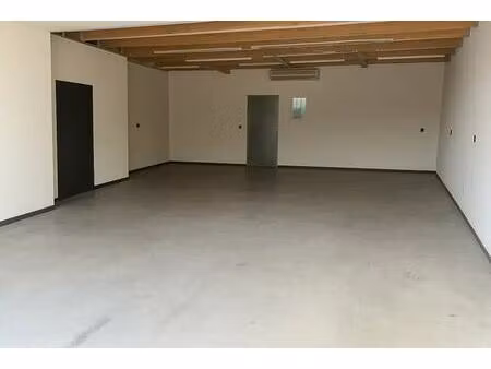 location local d’activités saint remy de provence 13210 170m²