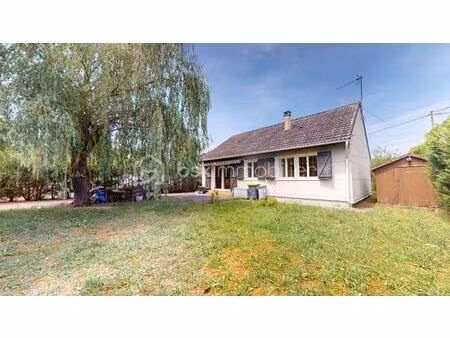 pavillon de 85 m² à ladon