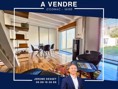 maison de ville - à rénover avec dépendance habitable