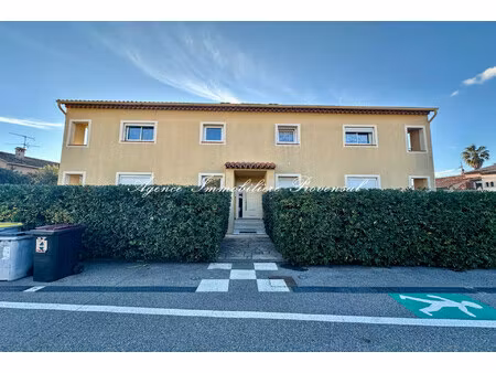 location appartement 2 pièces 40m² ste maxime 83120