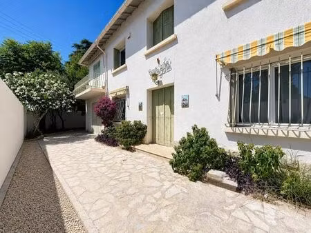 villa de luxe de 6 pièces en vente marseille  france
