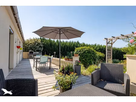 vente maison 5 pièces 119 m² saint-georges-des-coteaux (17810)