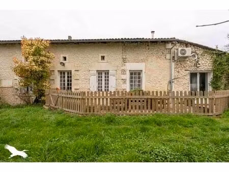 vente maison 10 pièces 370 m² chalais (16210)