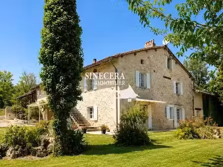 vente maison 8 pièces 160 m² à riberac (24600)  243 800 €