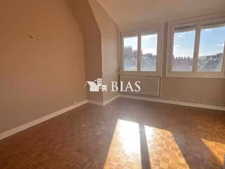 vente appartement 3 pièces à elbeuf (76500) : à vendre 3 pièces / 70m² elbeuf