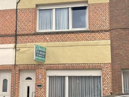 huis te koop in boom met 2 slaapkamers