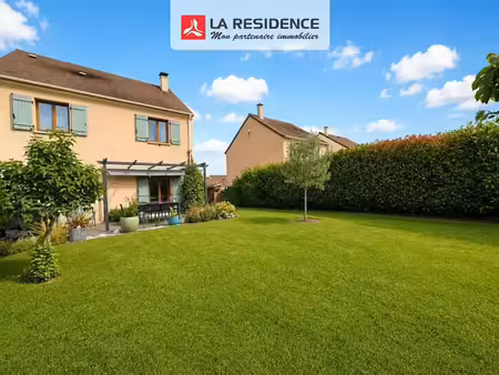 vente maison 4 pièces 93 m² à freneuse (78840)  276 000 €