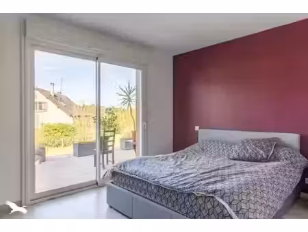 vente maison 6 pièces 146 m² à condat-sur-ganaveix (19140)  231 440 €