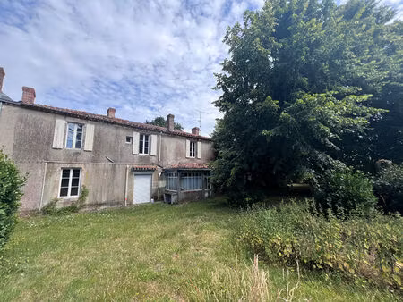 vente maison 6 pièces  130.00m²  beaulieu