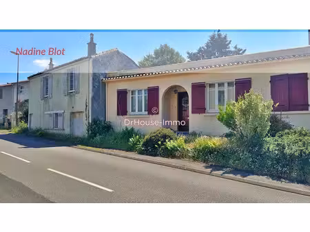 vente maison 8 pièces 226 m² à saint-fiacre-sur-maine (44690)  269 100 €