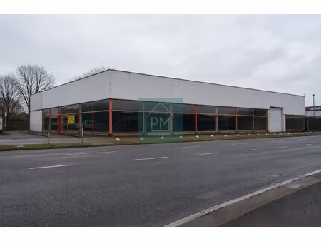 achat local commercial 2 000m² cambrai 59400