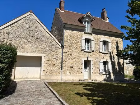 charmante maison en pierres completement renovee !