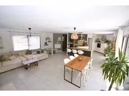 vente villa 5 pièces 135 m² à bougue (40090)  262 000 €