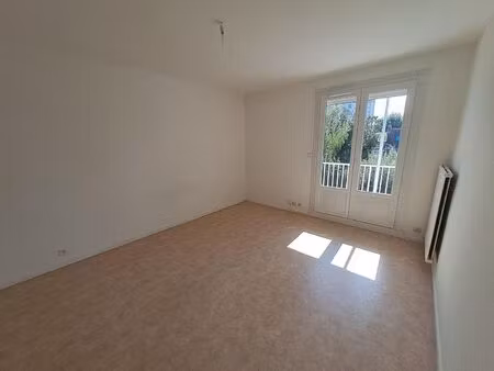 location appartement 2 pièces  45.05m²  nantes
