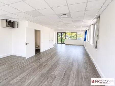 location bureaux 80 m²