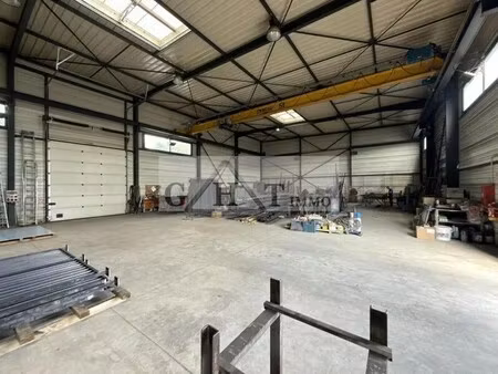 location entrepôt saint pierre du perray 91280 561m²